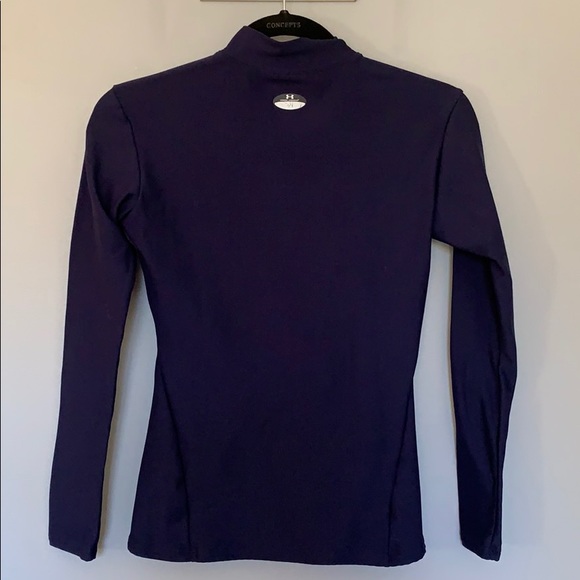 Top - Picture 3 of 4